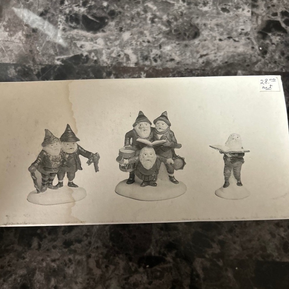Department 56 Heritage Village Collection Set